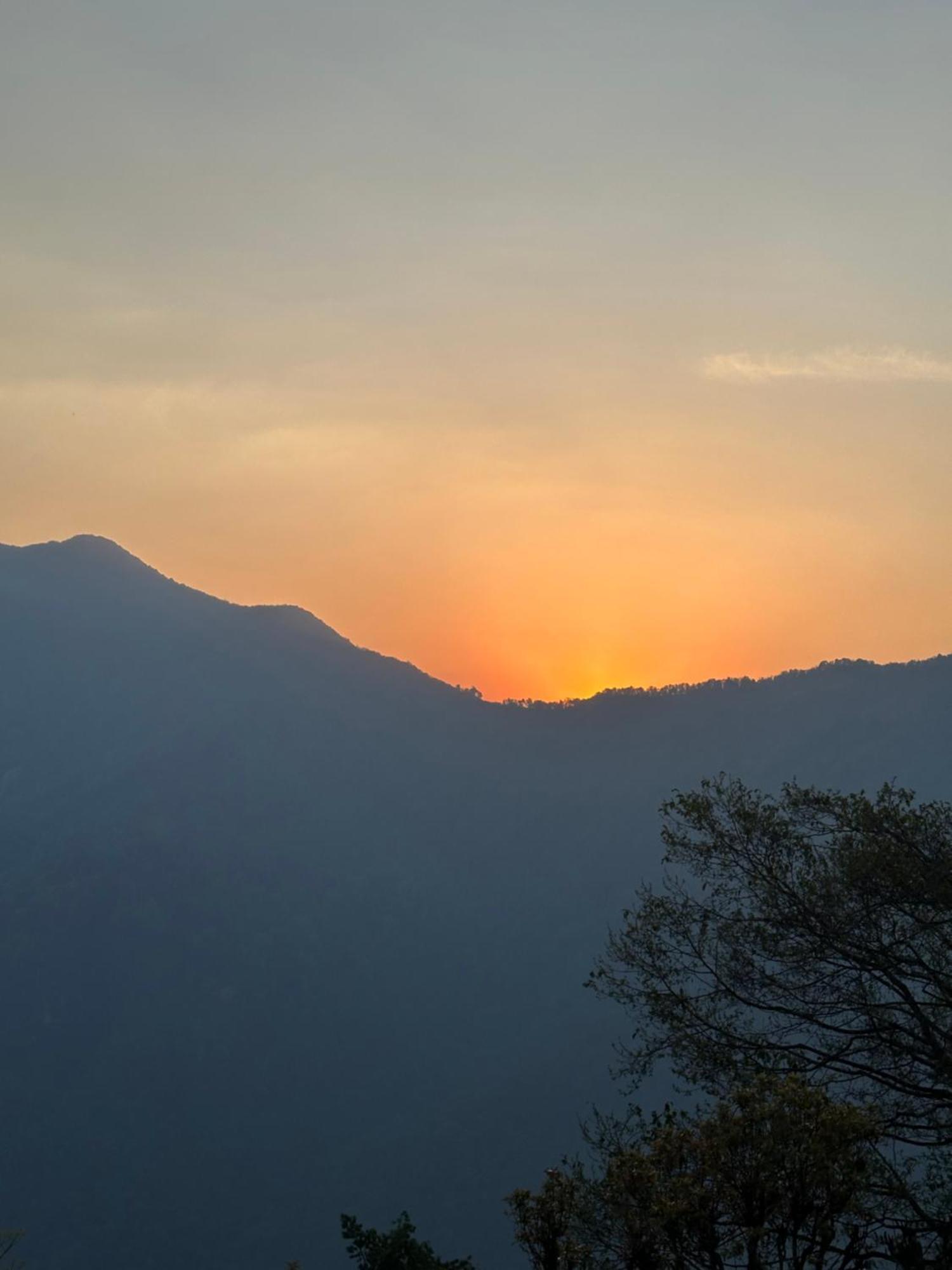 Hill Top Lodge Ghandruk Astam Dış mekan fotoğraf